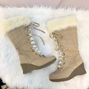 Canyon River Blue Knee High Lace Up Fur Boots 9